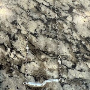 Kendra Scott Eileen Silver pendant necklace freshwater pearl